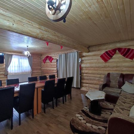 Cabana Colt De Munte Гырда-де-Сус Экстерьер фото